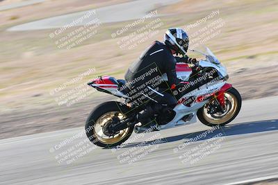 media/Feb-05-2023-Classic Track Day (Sun) [[c35aca4a42]]/Group 2/session 4 turn 4/